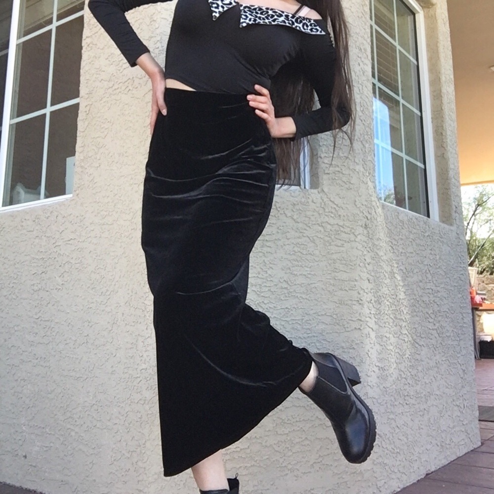 GAP velvet maxi skirt